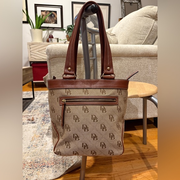 Dooney and Bourke Vintage Signature Canvas Tote - Picture 6 of 17